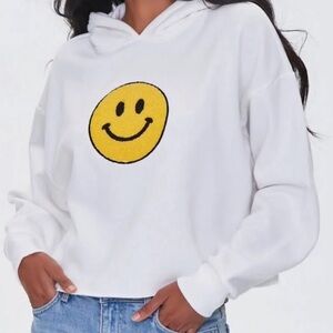 FOREVER 21 Smiley Face Cropped Sweatshirt Size L